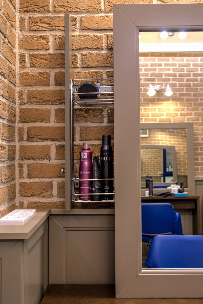 Trasovskaya salon 40 683x1024 1